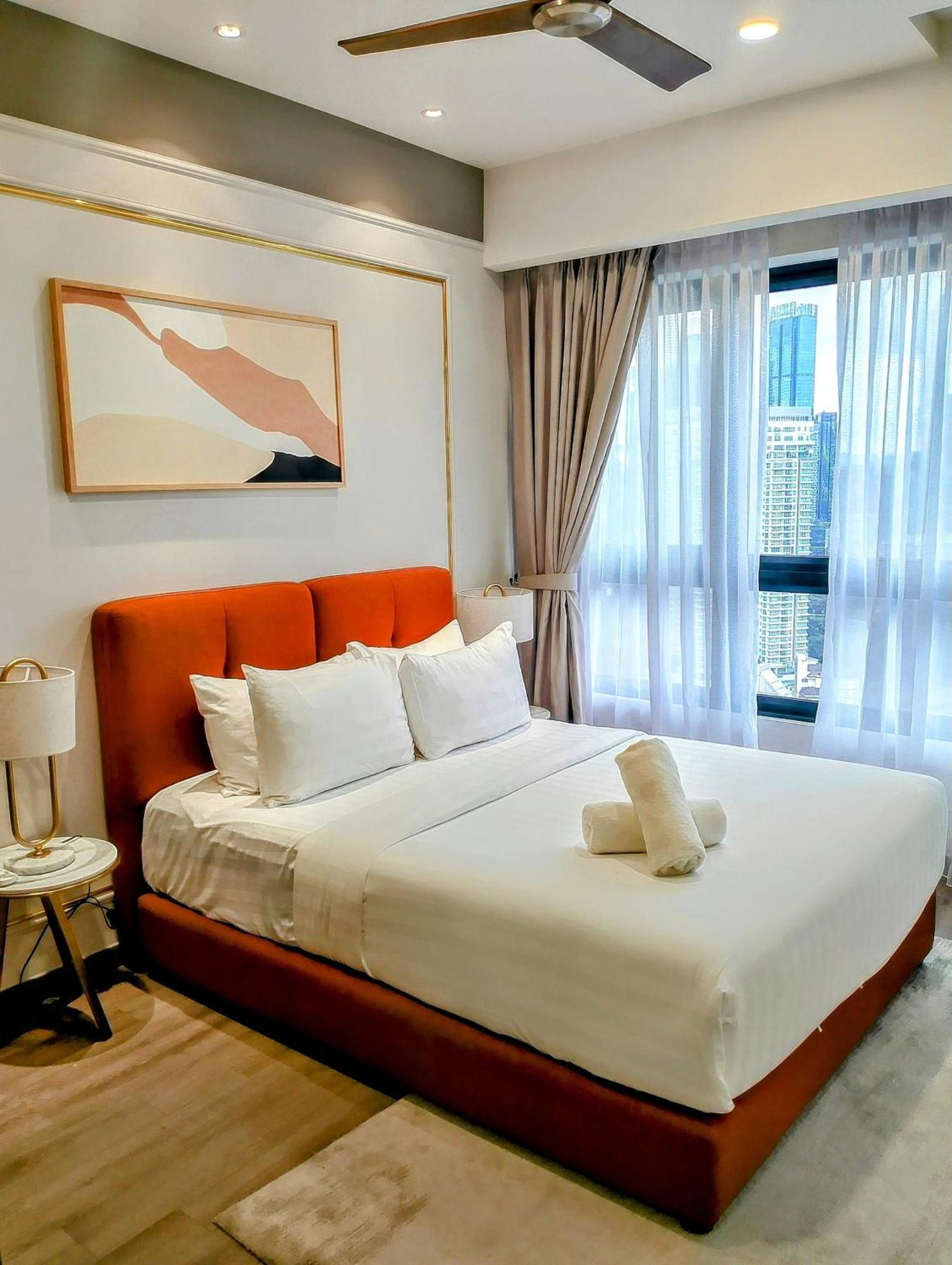 Apartment Agile Royal Trx By Kl